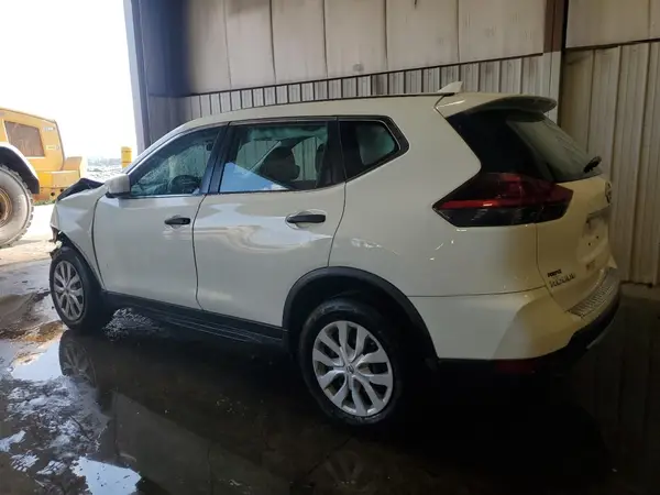 5N1AT2MV7JC759205 2018 NISSAN ROGUE - Image 2