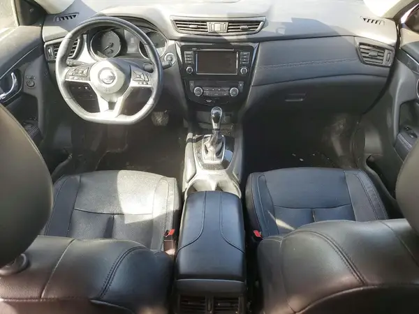 5N1AT2MV7JC761195 2018 NISSAN ROGUE - Image 8
