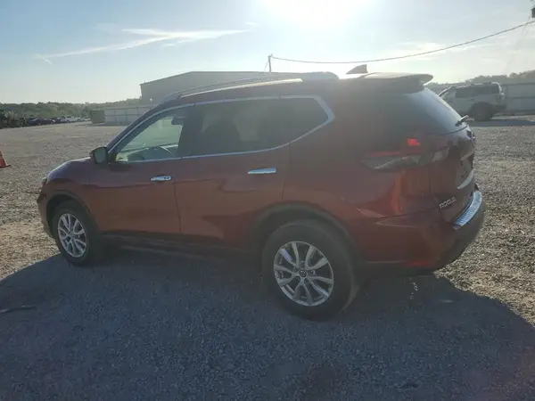 5N1AT2MV7JC762346 2018 NISSAN ROGUE - Image 2