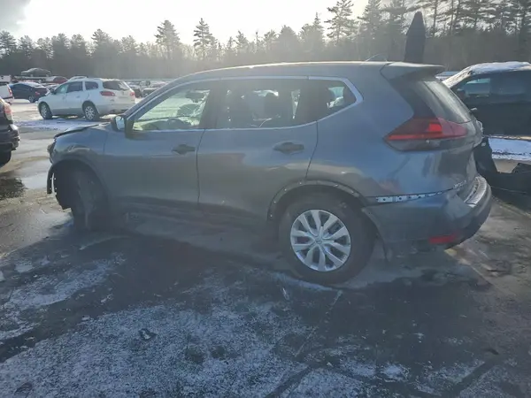 5N1AT2MV7JC770365 2018 NISSAN ROGUE - Image 2