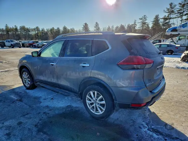 5N1AT2MV7JC770737 2018 NISSAN ROGUE - Image 2