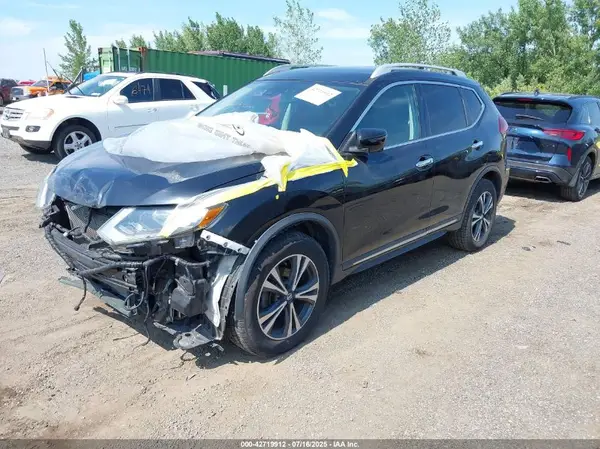 5N1AT2MV7JC778921 2018 NISSAN ROGUE - Image 2