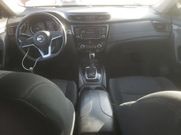 5N1AT2MV7JC779065 2018 NISSAN ROGUE - Image 8