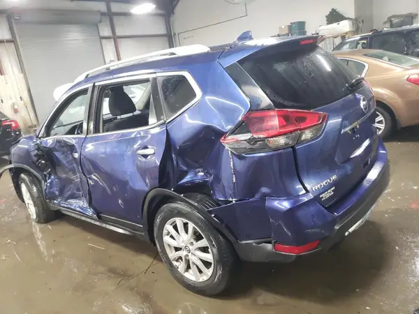 5N1AT2MV7JC782631 2018 NISSAN ROGUE - Image 2