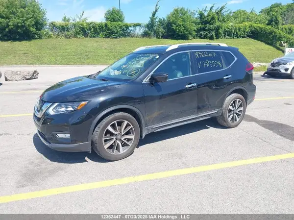 5N1AT2MV7JC783598 2018 NISSAN ROGUE - Image 2