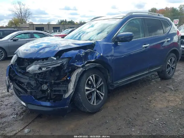 5N1AT2MV7JC783603 2018 NISSAN ROGUE - Image 2