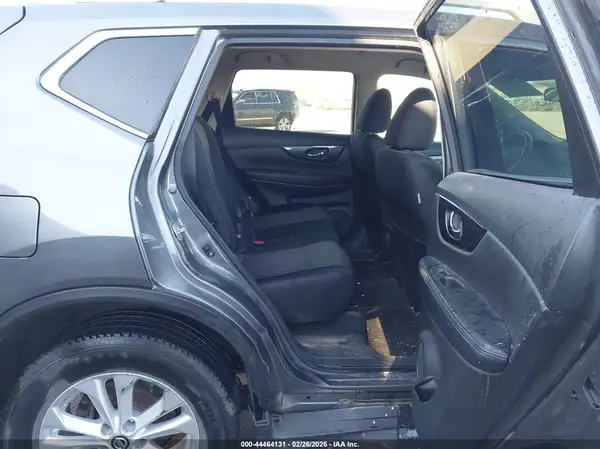 5N1AT2MV7JC785383 2018 NISSAN ROGUE - Image 8