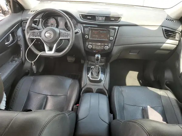 5N1AT2MV7JC786257 2018 NISSAN ROGUE - Image 8