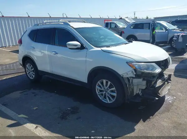5N1AT2MV7JC788039 2018 NISSAN ROGUE - Image 1