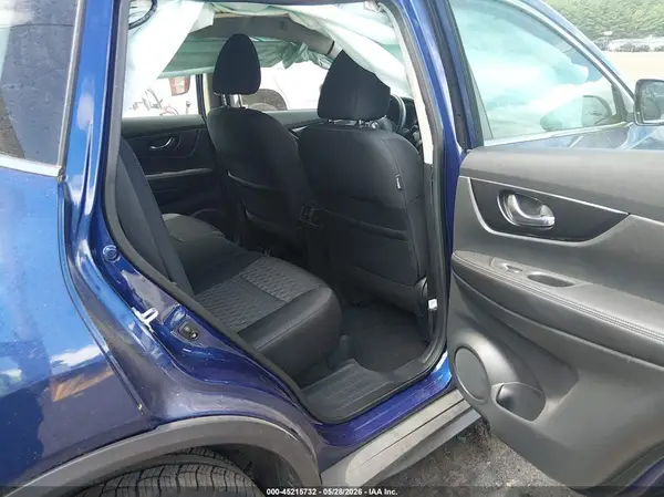 5N1AT2MV7JC789918 2018 NISSAN ROGUE - Image 8