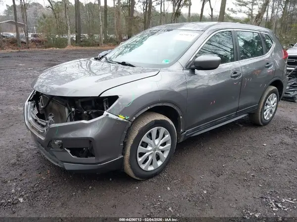 5N1AT2MV7JC791426 2018 NISSAN ROGUE - Image 2