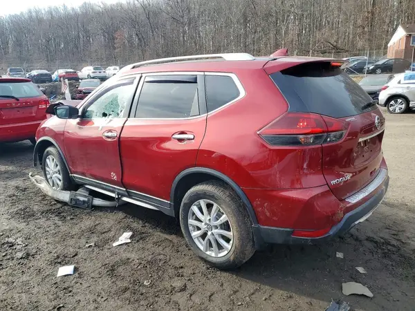 5N1AT2MV7JC804370 2018 NISSAN ROGUE - Image 2
