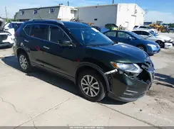 5N1AT2MV7JC805311 2018 NISSAN ROGUE