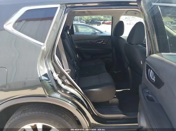 5N1AT2MV7JC805311 2018 NISSAN ROGUE - Image 8