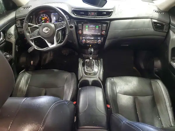 5N1AT2MV7JC809522 2018 NISSAN ROGUE - Image 8