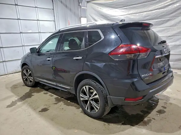5N1AT2MV7JC814851 2018 NISSAN ROGUE - Image 2