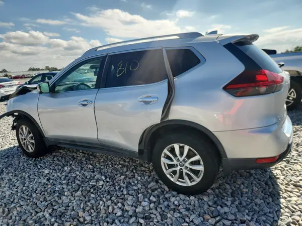 5N1AT2MV7JC816857 2018 NISSAN ROGUE - Image 2