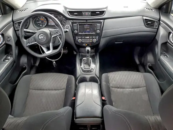 5N1AT2MV7JC816910 2018 NISSAN ROGUE - Image 8