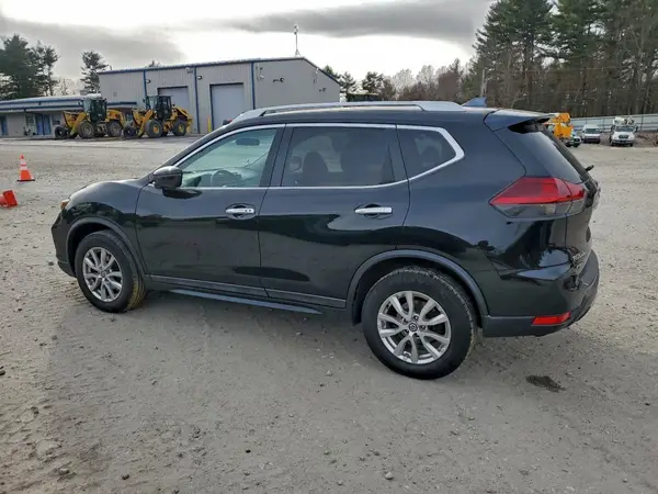 5N1AT2MV7JC817636 2018 NISSAN ROGUE - Image 2