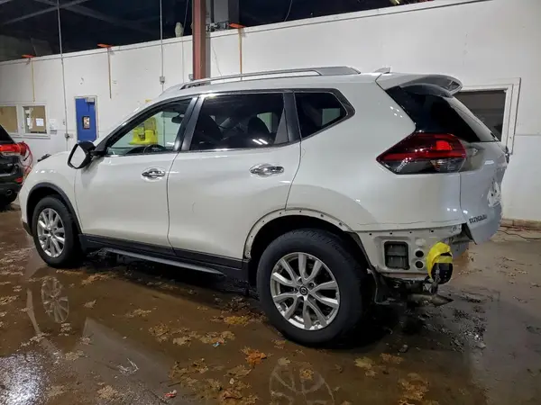 5N1AT2MV7JC819287 2018 NISSAN ROGUE - Image 2