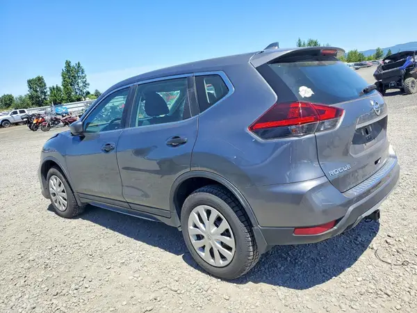 5N1AT2MV7JC823064 2018 NISSAN ROGUE - Image 2