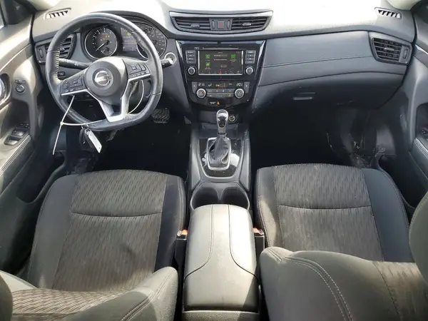 5N1AT2MV7JC823677 2018 NISSAN ROGUE - Image 8