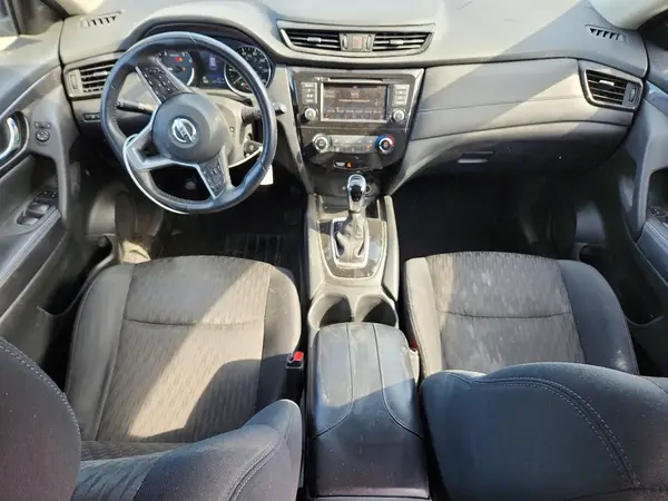 5N1AT2MV7JC827275 2018 NISSAN ROGUE - Image 8