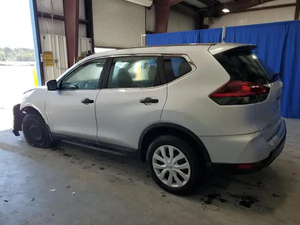 5N1AT2MV7JC830631 2018 NISSAN ROGUE - Image 2