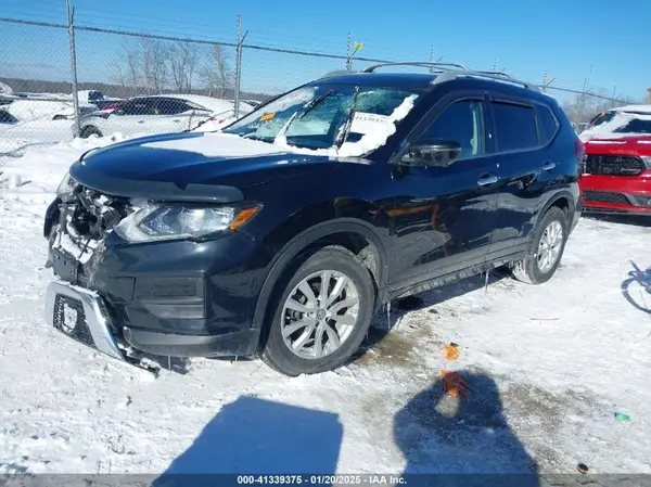 5N1AT2MV7JC831813 2018 NISSAN ROGUE - Image 2