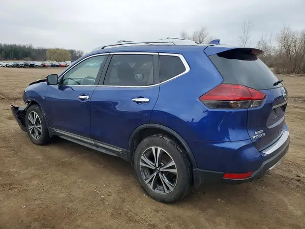 5N1AT2MV7JC838101 2018 NISSAN ROGUE - Image 2