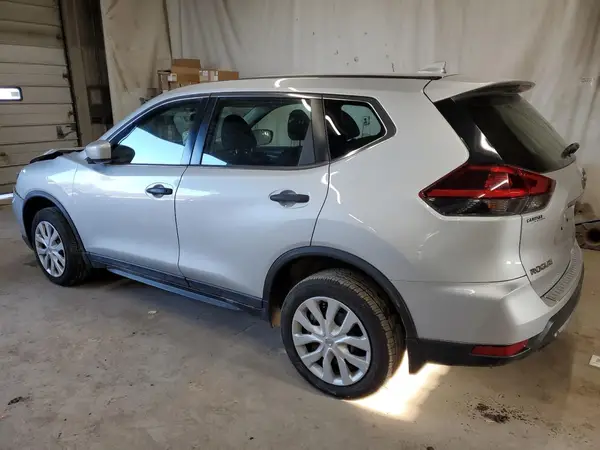 5N1AT2MV7JC838177 2018 NISSAN ROGUE - Image 2