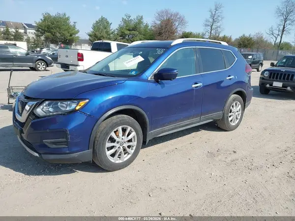 5N1AT2MV7JC841175 2018 NISSAN ROGUE - Image 2