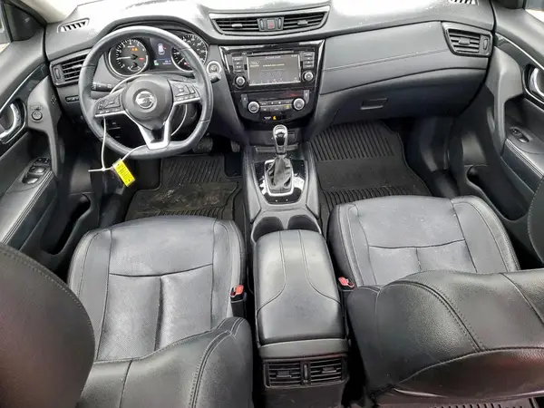 5N1AT2MV7JC842214 2018 NISSAN ROGUE - Image 8