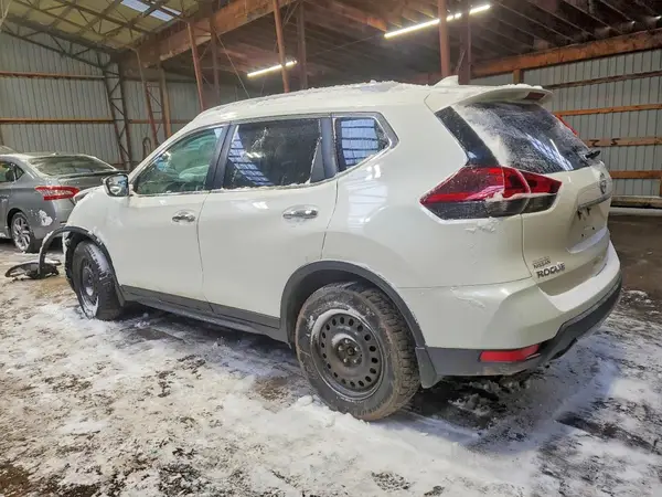 5N1AT2MV7KC707672 2019 NISSAN ROGUE - Image 2