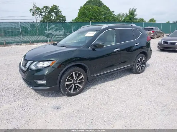 5N1AT2MV7KC710152 2019 NISSAN ROGUE - Image 2