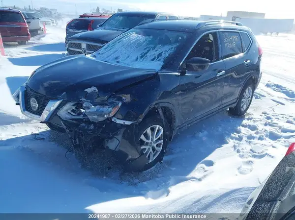 5N1AT2MV7KC710989 2019 NISSAN ROGUE - Image 2