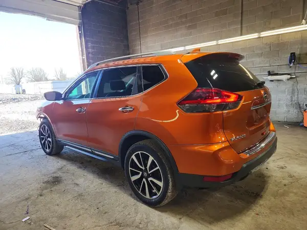 5N1AT2MV7KC711334 2019 NISSAN ROGUE - Image 2