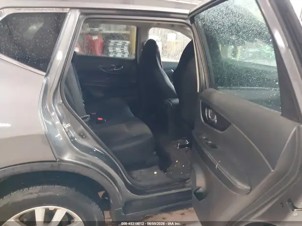 5N1AT2MV7KC720700 2019 NISSAN ROGUE - Image 8