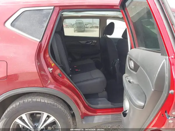 5N1AT2MV7KC725279 2019 NISSAN ROGUE - Image 8