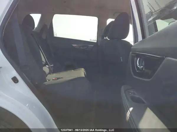 5N1AT2MV7KC778080 2019 NISSAN ROGUE - Image 8