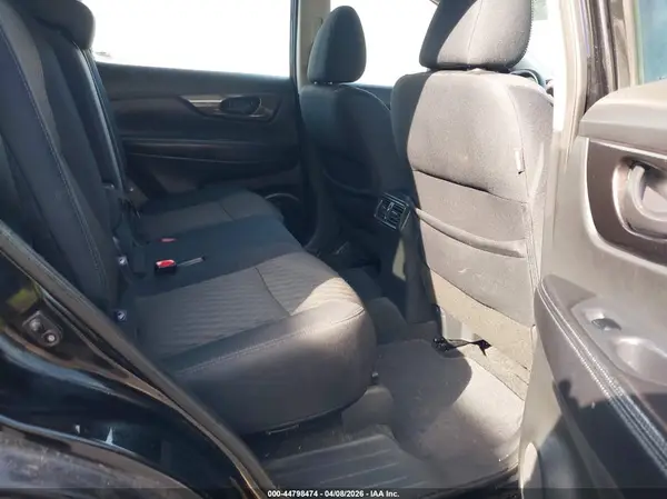 5N1AT2MV7KC783327 2019 NISSAN ROGUE - Image 8