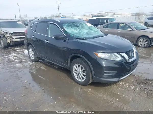 5N1AT2MV7KC811028 2019 NISSAN ROGUE - Image 1