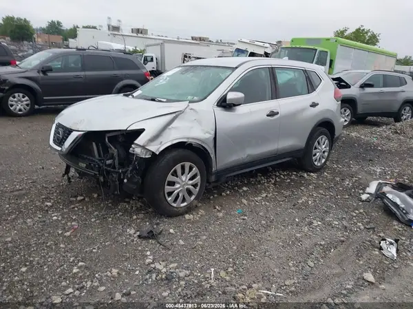 5N1AT2MV7KC817198 2019 NISSAN ROGUE - Image 2