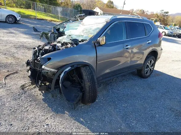 5N1AT2MV7KC828671 2019 NISSAN ROGUE - Image 2