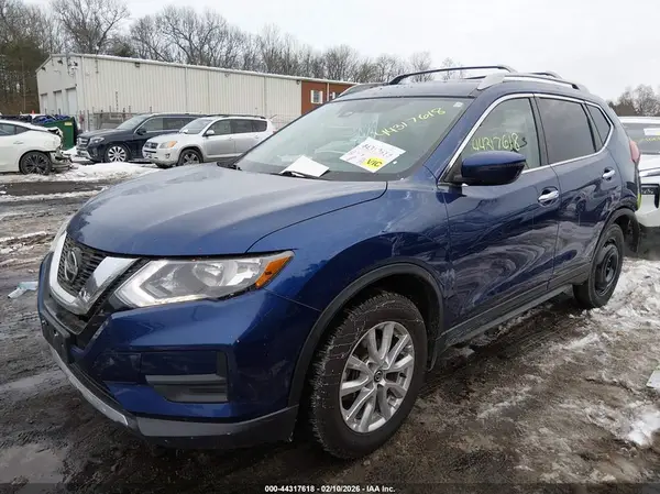 5N1AT2MV7KC833210 2019 NISSAN ROGUE - Image 2