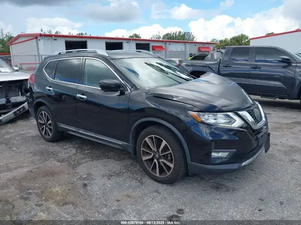 5N1AT2MV7LC703932 2020 NISSAN ROGUE - Image 1