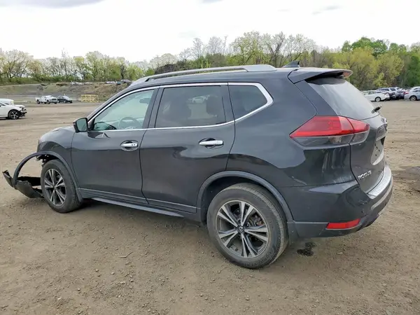 5N1AT2MV7LC715661 2020 NISSAN ROGUE - Image 2