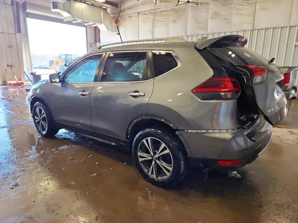 5N1AT2MV7LC725610 2020 NISSAN ROGUE - Image 2