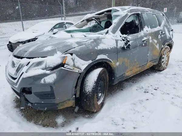 5N1AT2MV7LC779392 2020 NISSAN ROGUE - Image 2