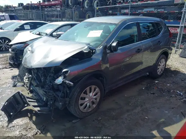5N1AT2MV7LC780607 2020 NISSAN ROGUE - Image 2